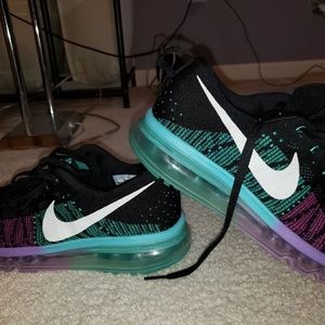 Nike flyknit max